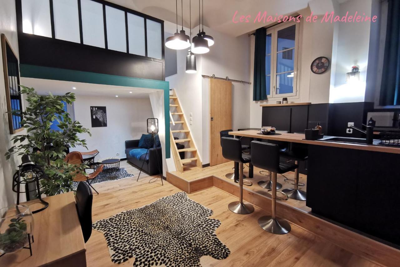 Nouveau - Au Coin Du Chateau Nantes Extérieur photo